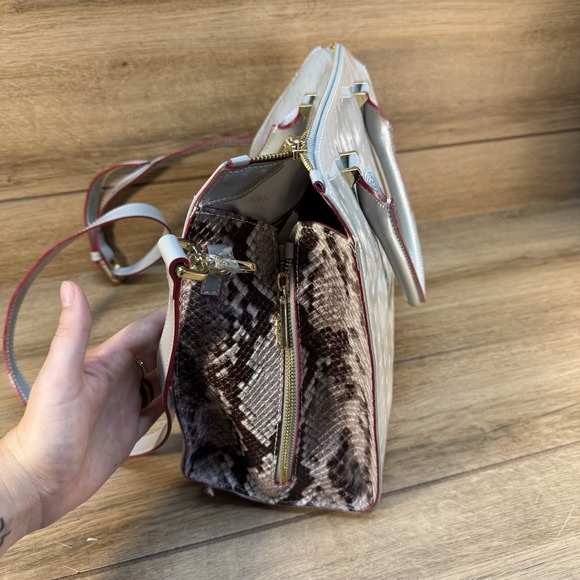 ARCADIA ITALIAN LIGHT‎ GRAY PATENT LEATHER TOTE BAG EMBOSSED SNAKESKIN CROSSBODY - Picture 4 of 12